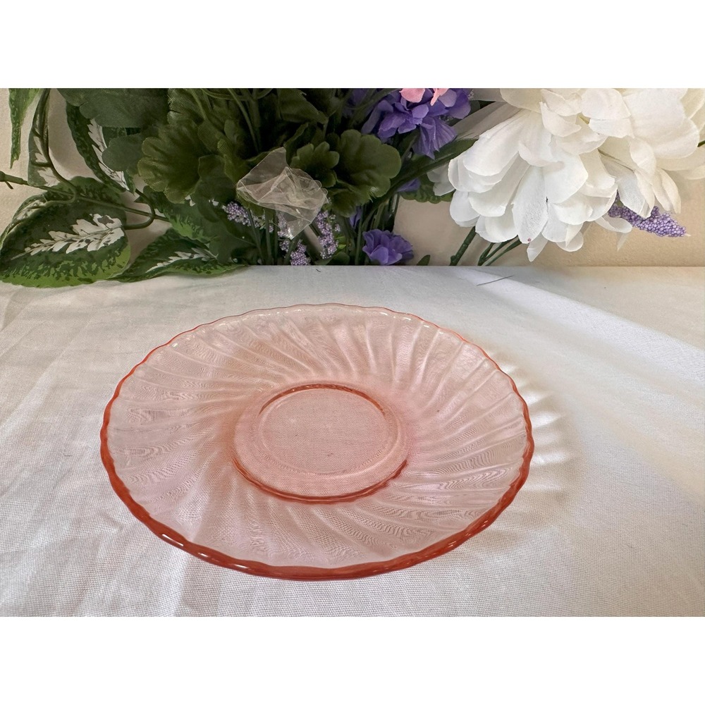 Vintage Arcoroc Rosaline Pink Swirl Replacement Saucer‎ – French Glass